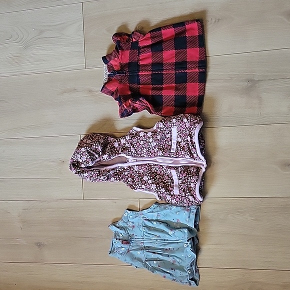 Vest bundle - Picture 2 of 5